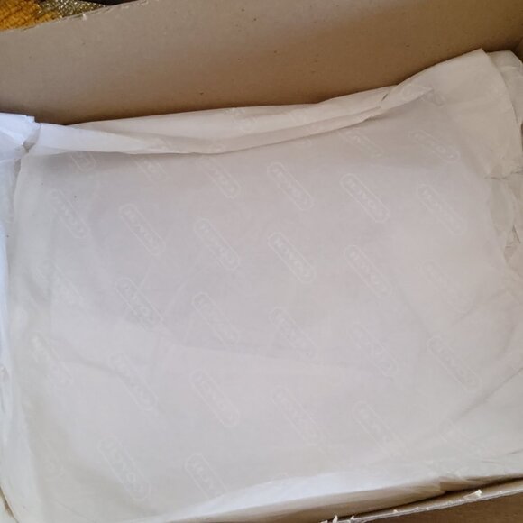 Never Used in Box with Tags 1999 Vintage Coach Sutton Zip 9814 in Camel - Picture 5 of 16